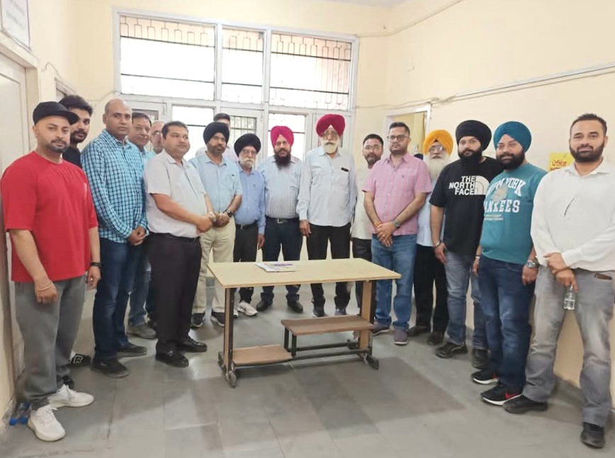 Seed sellers were given training on 'Saathi' app.